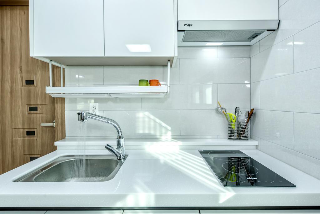 מלון ג'גו Holcae House מראה חיצוני תמונה